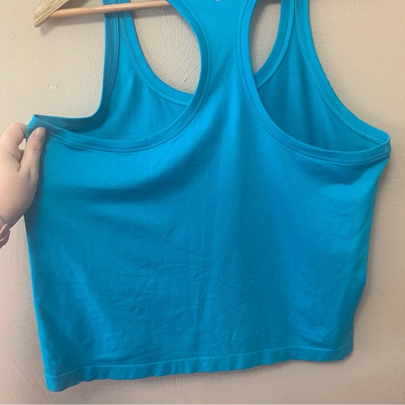 Lululemon Swiftly Tech Racerback Tank Top 2.0 Race Length Turquoise Tide Size 12 - Picture 7 of 8
